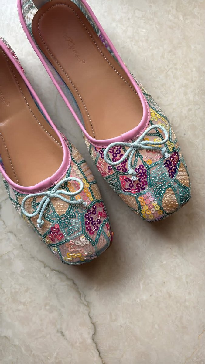 12millsaway's tweet photo. BARU NEMU FLATSHOES BEADED SECANTIK INII🧚‍♀️

gemes bangettttt, apalagi ini brand lokal recomend banget✨ https://t.co/pkUaqXbN4m