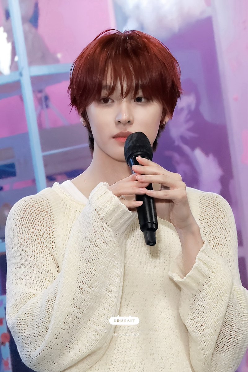 souhait0628's tweet photo. 261018 미니팬미팅

복슬복슬🫳🏻

#리쿠 #リク #RIKU #NCTWISH #엔시티위시 https://t.co/MNrGUGF7oh