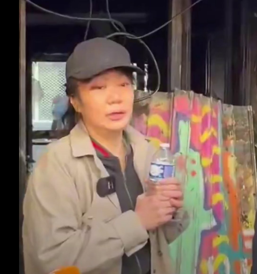 buddy_hollow's tweet photo. @UniteCGT Aline, propriétaire du restaurant la barrique incendié par lfi. Il ne lui reste plus rien https://t.co/WiYDcB94jG