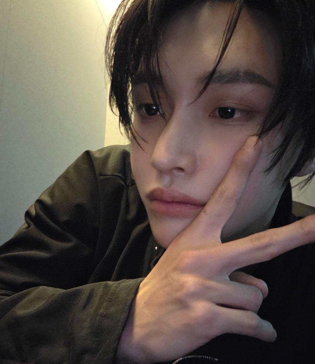 bbinniebape's tweet photo. โหวตเพื่อให้ผู้ชายคนนี้เลิกงอน

1 repost = 1 vote
1 reply = 1 vote

I vote for #RIIZE on #2026MAMAVOTE https://t.co/HyfQnhUvj4