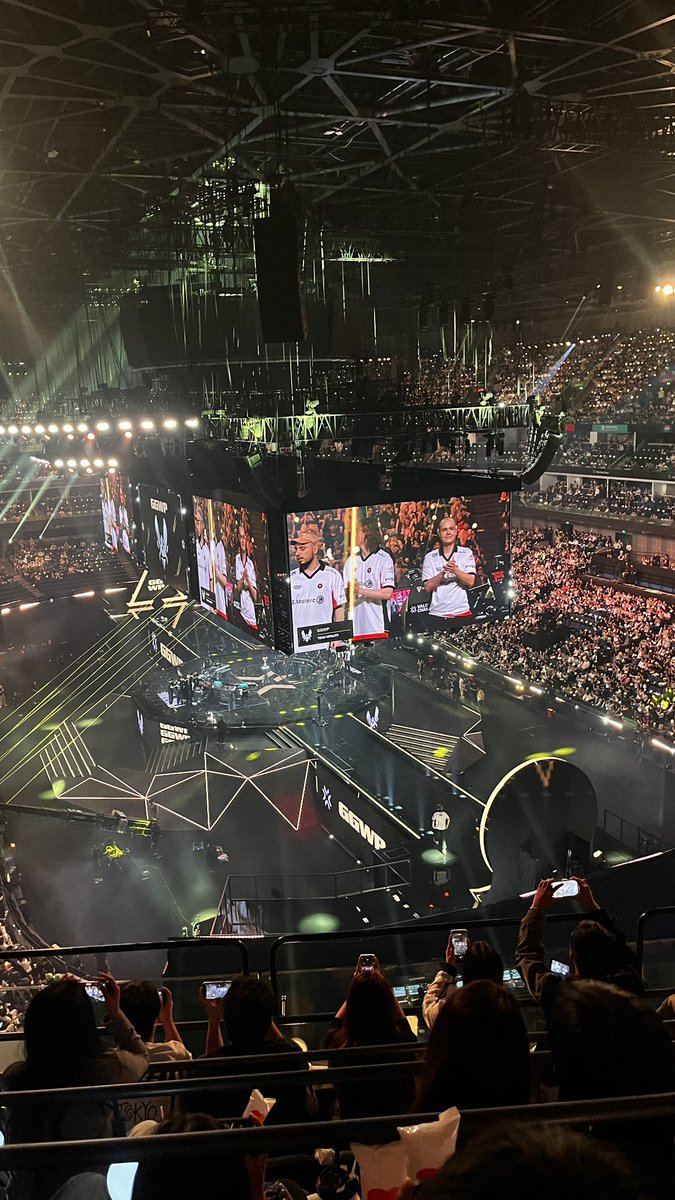 longys513205's tweet photo. thank u guys all of this year ur my goat forever
#Vitality https://t.co/izppIs3xmx