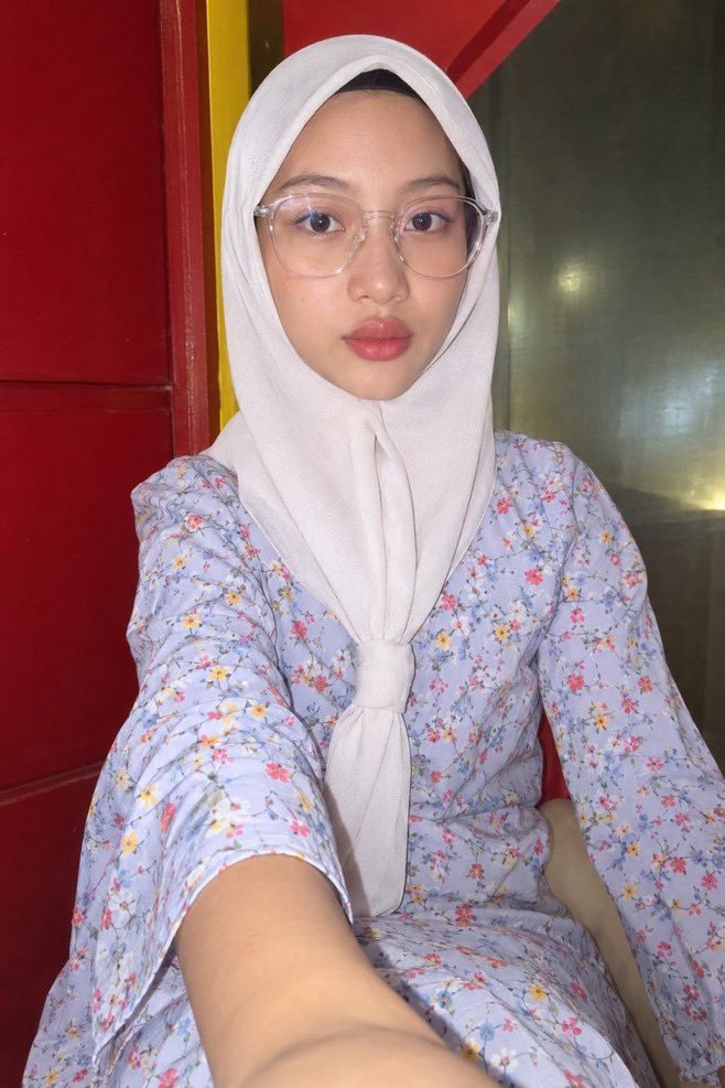 Noviax123's tweet photo. 📁 ukhti cakep viral
https://t.co/BKVlPuWWgW https://t.co/j0sDElGQvN