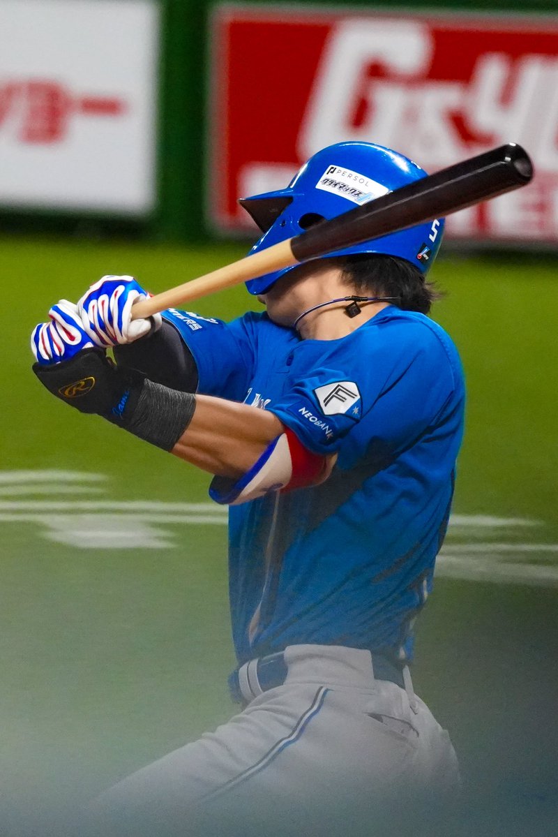 satsukiTWPJ's tweet photo. 4回表のセンターへのヒット.ᐟ.ᐟ

みずほPayPayドーム福岡(2026/10/15)
#lovefighters  #野村佑希 https://t.co/gHD6Lml1fk