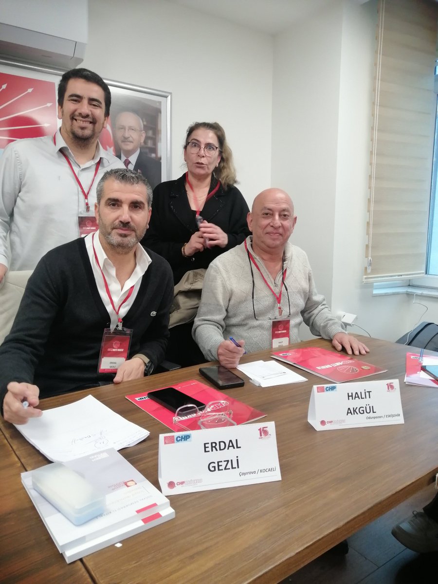 CHP_Esk's tweet photo. 📍 Ankara 

Cumhuriyet Halk Partimiz, Parti Okulumuz tarafından düzenlenen Eğitimciler Eğitimi programımızın ikinci gününde Eskişehir İl Başkanlığı İl Eğitim Sekreterimiz Halit Akgül eşliğinde çalışmalarımıza devam ediyoruz. https://t.co/U9ZgcemhnW
