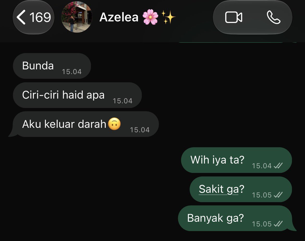 anyanyong's tweet photo. Hari Kamis kemarin, Hari Haid Pertama anakku. 💕✨

Aku rayakan kecil kecilan berdua.

Jujur rasanya campur aduk bgt perasaanku. https://t.co/qKO9XBPlgX