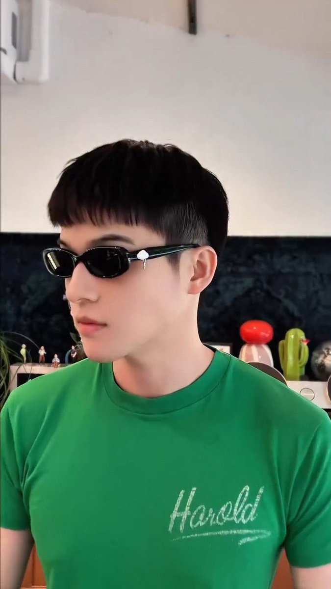 gydchanrs's tweet photo. 😭😭😭😭😭😭😭😭😭😭😭😭 https://t.co/MxjXkJIWAD