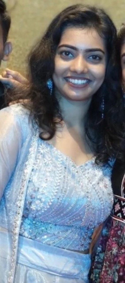 009Str's tweet photo. Follower cousin face yeppa🔥pathalae oru mari mood high ku poguthu hip sathai nachunu iruku othu kathara vudanum🍌unna apdiye bed pottu face ah lick pani lips ah kavvi rusikanum💋Thn mola rendum sevukkura alavu sappi kadichi rusichite ookanum🥵unna othu mudichitu nakkanum😛 https://t.co/oVrKUxR9cm