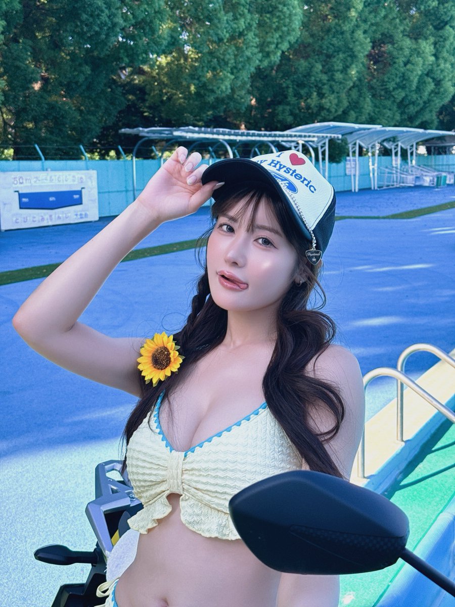 fujimoriho123's tweet photo. 🌻✨🛵 https://t.co/8izHvLU7TQ