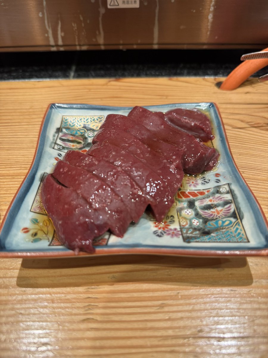 becorep's tweet photo. ⚠️明日フライトなのにパッキング終わってません https://t.co/WvQh6rZfro