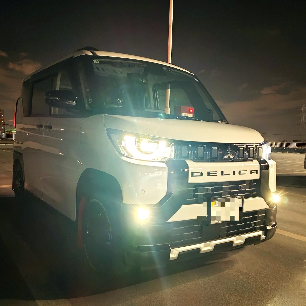 x_doronpa_x's tweet photo. シマホのDAISOへ🛒
昨日DAISOとCanDoで
ボタン電池の2032を見たら
全然なくて買えなかった
ココは7~8個あったので
3個だけ買っておいた🔋
#島忠ホームズ
#DAISO
#CanDo
#ボタン電池
#デリカミニ https://t.co/DX2b7iLNQt