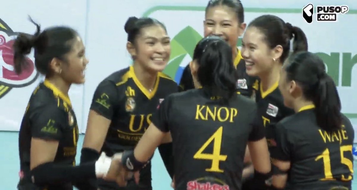 espanadapitan's tweet photo. New gen. Congrats, Golden Tigresses! #GoUSTe 🐯 https://t.co/LLzMf6S7Ca