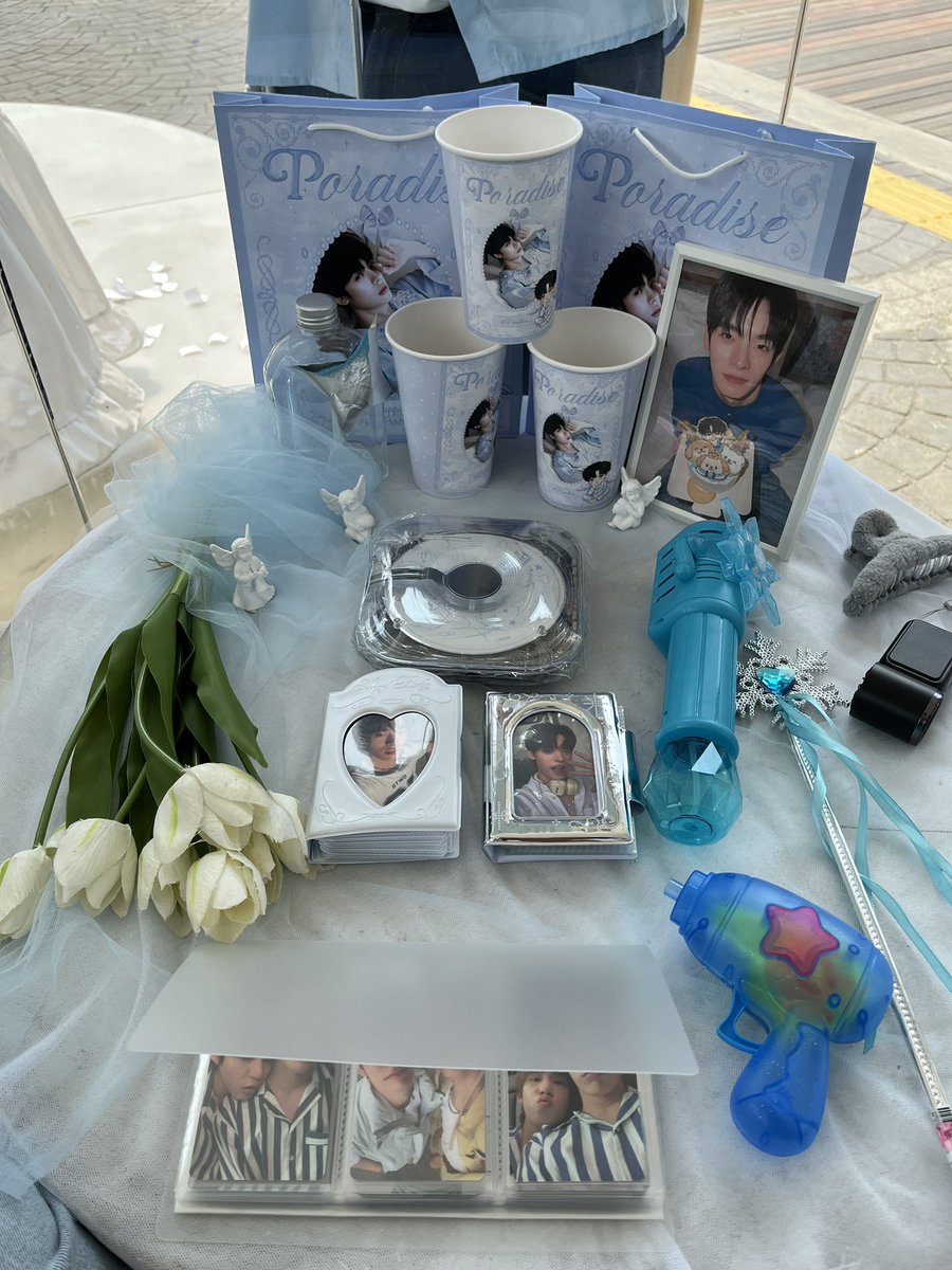 EsterQueen_98's tweet photo. Thank You For To Day VaVa #The24thBloomOfPor #porsuppakarn #vava #teeteepor https://t.co/R2gpu7IoMW