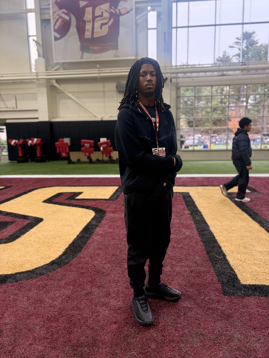 staytune_jay772's tweet photo. Way to finish big win for the eagles thanks for having me I look forward to being back down soon! @BCFootball 
#Goeagles🦅 https://t.co/C0XFAu71Q3
