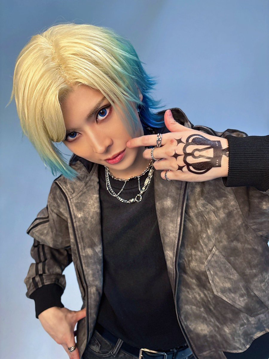 nakadahiroki's tweet photo. 舞台『#ブルーロック』5th STAGE
　　　―新英雄大戦開幕―

大阪千秋楽もthank you ♪

#カイザー #ブルステ #BLUELOCK https://t.co/R8ZR7pbSg8