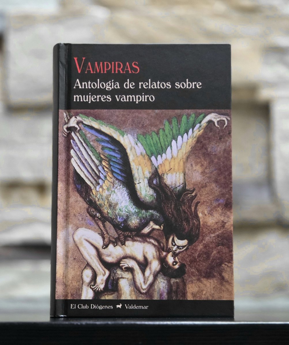 northark13's tweet photo. Nuevo integrante.
16 relatos sobre vampiras para ir ambientando este octubre. Desde La muerte enamorada (Gautier, 1836) hasta Roja como la sangre (Lee, 1979), pasando otros como Carmilla, por el cual llegué a esta antología buscando una buena traducción (Molina Foix). https://t.co/0VBiLW6lTr
