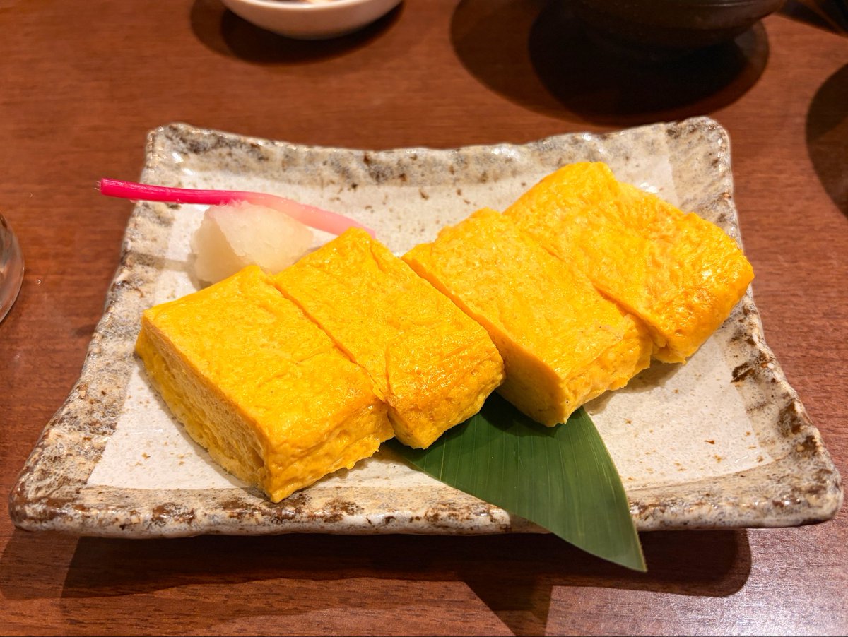 peru_2011's tweet photo. おかしい…
16:30に「てこね寿司」を食べたはず…まぁまぁ食べられる笑 https://t.co/Orp2NpU06A