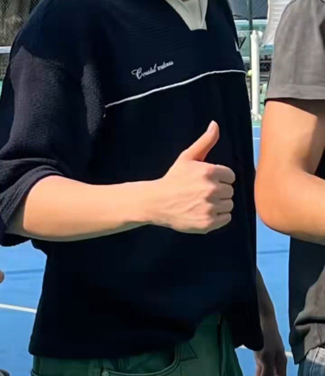 dndydudidam's tweet photo. Noel honey don't be shy, show us your 💪 next time https://t.co/G1obGNZgHF