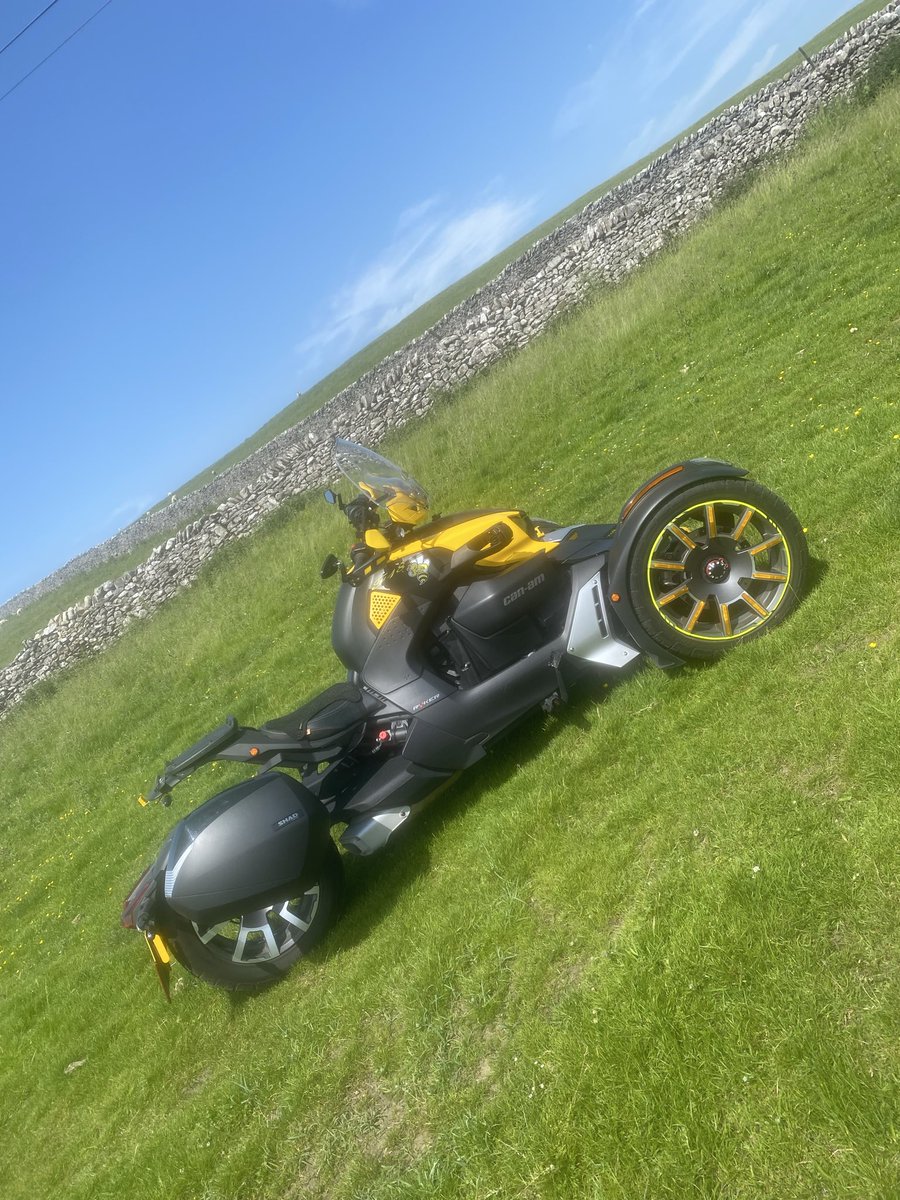 MartinRGottit's tweet photo. @JenniferAnzd6h Only have M/Cycle license 🥳🥳🥳🥳😂🏴󠁧󠁢󠁥󠁮󠁧󠁿🇬🇧 https://t.co/nAoZ4UuIRH