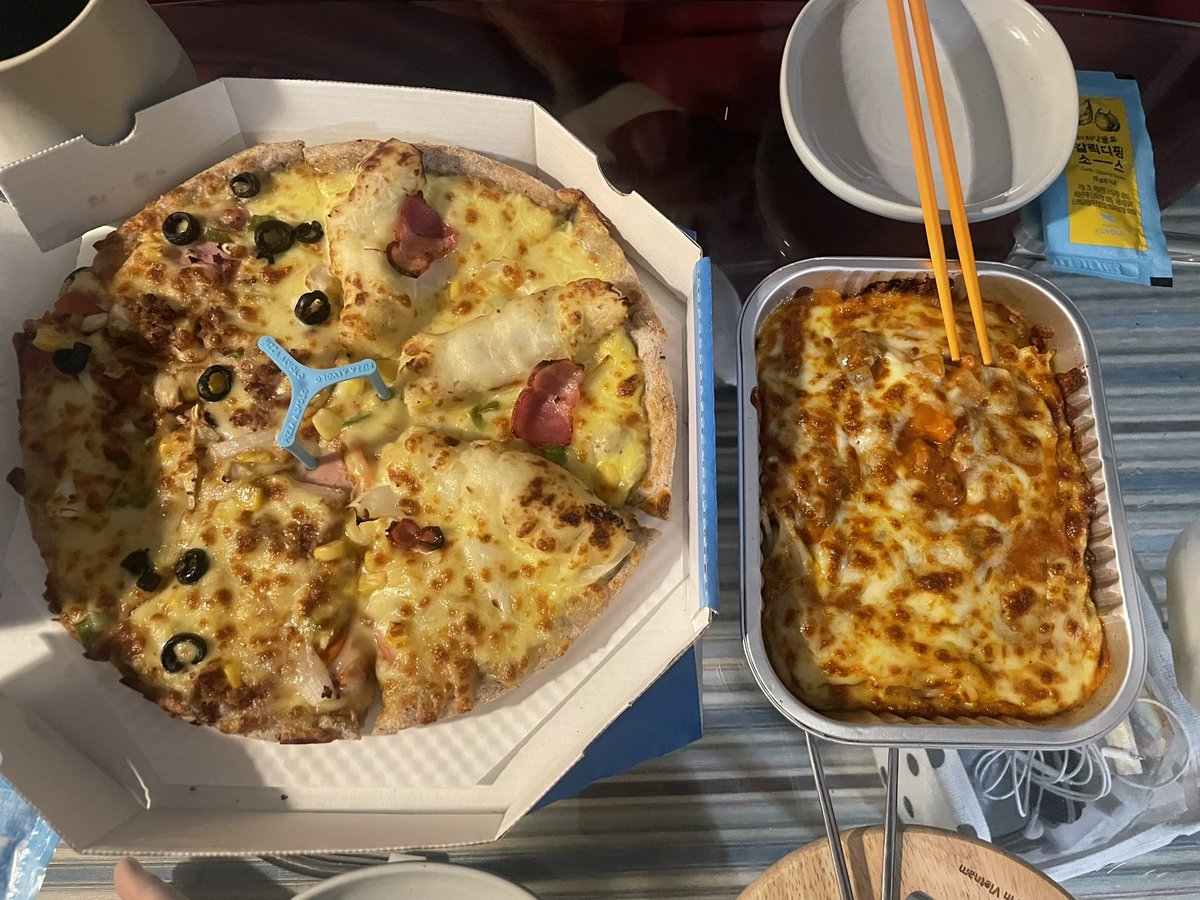 inewdj's tweet photo. 휘자. https://t.co/P7cIC9HQmF