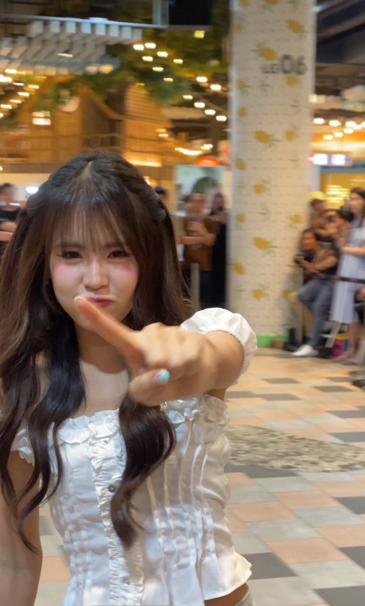lnwDc2's tweet photo. อาหลีค้าบ

#ArleeBNK48 https://t.co/VXjFpEK9Ti