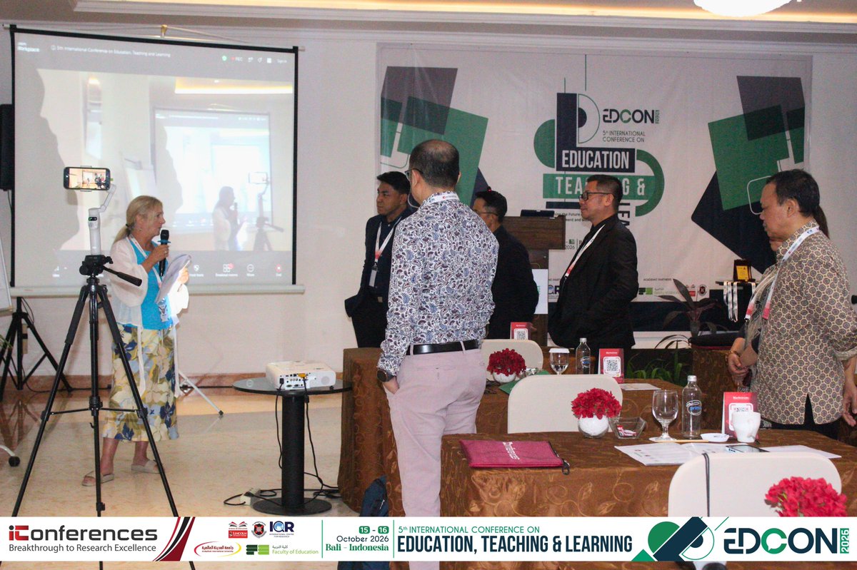 conferences_i's tweet photo. 🎨📚 Research on Display at #EDCON2026!

Our in-person and virtual poster sessions brought together researchers to showcase findings, exchange ideas, and engage in academic discussions. 🌏

📸 Highlights from Bali and beyond!
https://t.co/XVavV4cGSq https://t.co/MWEkfVCP42