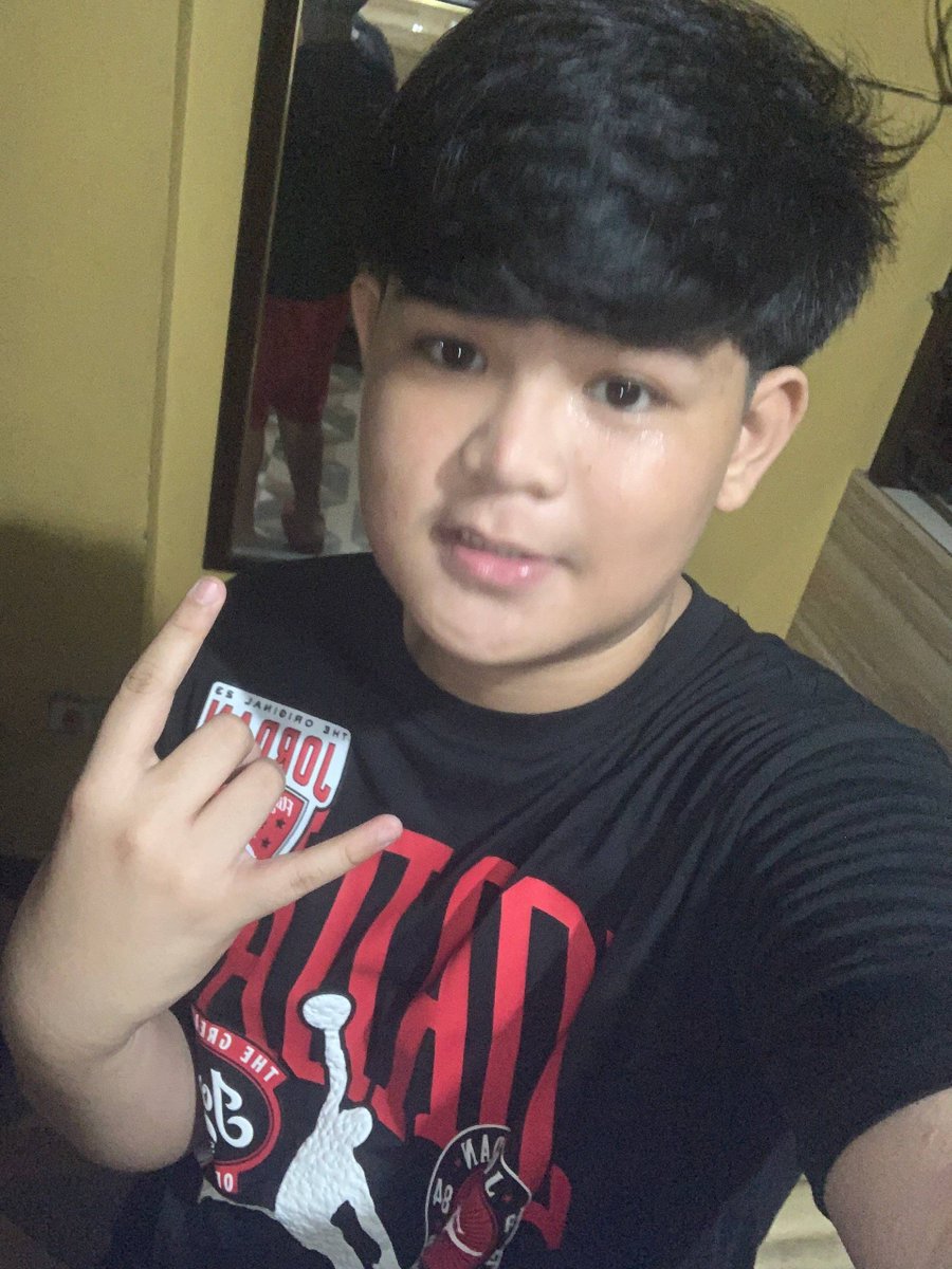 jshoisgua tweet picture
