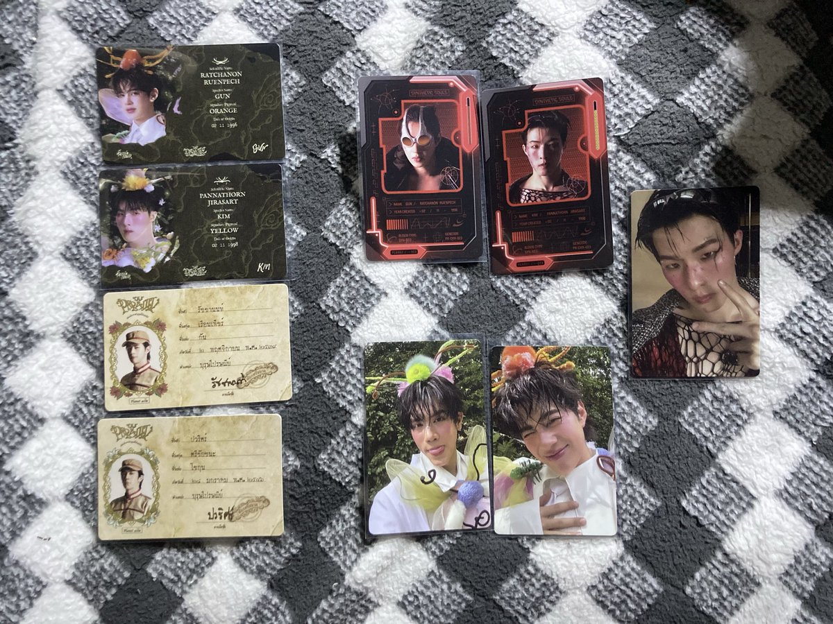pv_rin00's tweet photo. มีใครอยากเเลกไหมคะ เเลกข้ามเวอร์กะได้ค่ะ เราหาเเลกเป็น 🩵💜🩷 / ขายค่ะเเวะมาสอบถามพาราได้ 🥹#ตลาดนัดproxie https://t.co/OnkGfQT0qq