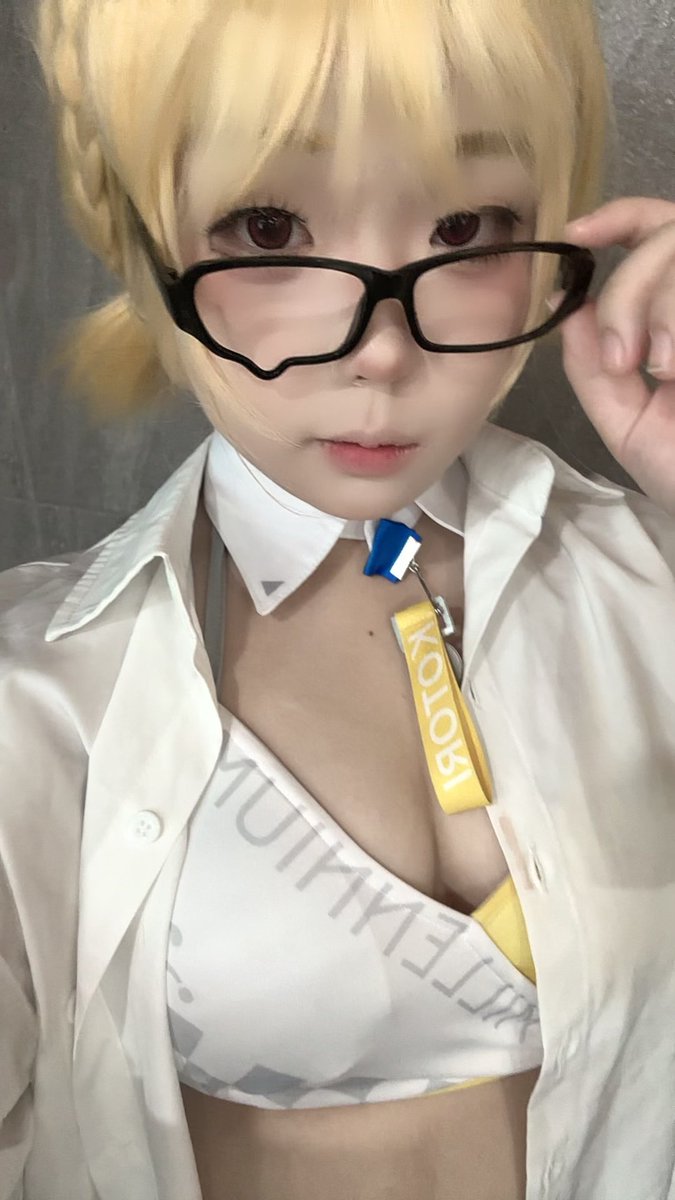 cnamnx's tweet photo. #코스어_𝕏친소 #코스어_트친소
이번 대전콘페 토요일 블루아카이브 응원단 코토리로 다녀왔습니다 수코때 만나실분 구해용 흔적남겨주시면 찾아가겠슴미다🫶🫶 https://t.co/wwOesb5jtG