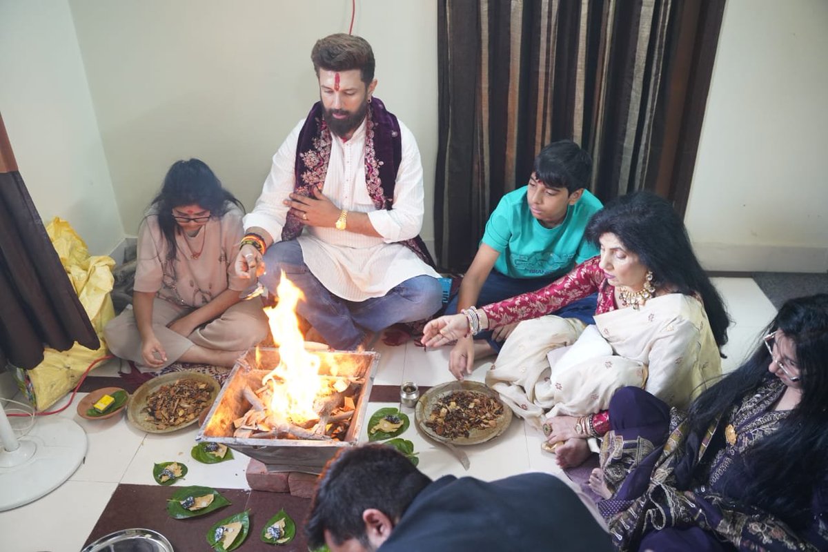 iChiragPaswan's tweet photo. https://t.co/NMGA8zXzAe