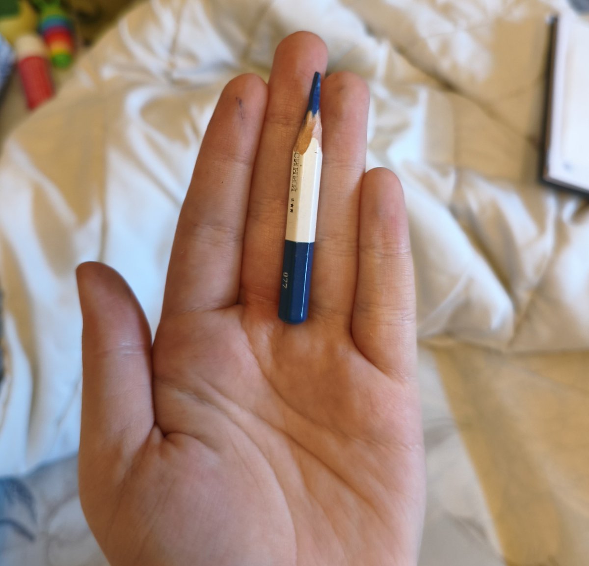 vic_hypnos's tweet photo. maybe i need a new blue pencil. https://t.co/71XCtjtdUF
