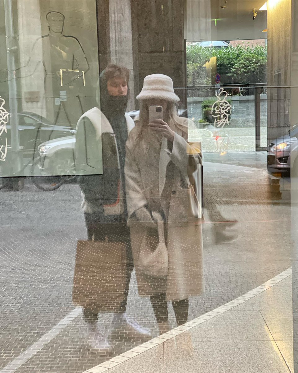 laurarochins's tweet photo. 今、一番旅行に行ってみたい場所はどこ？ ☕
WyaKsqev https://t.co/SLNTejjsjY
