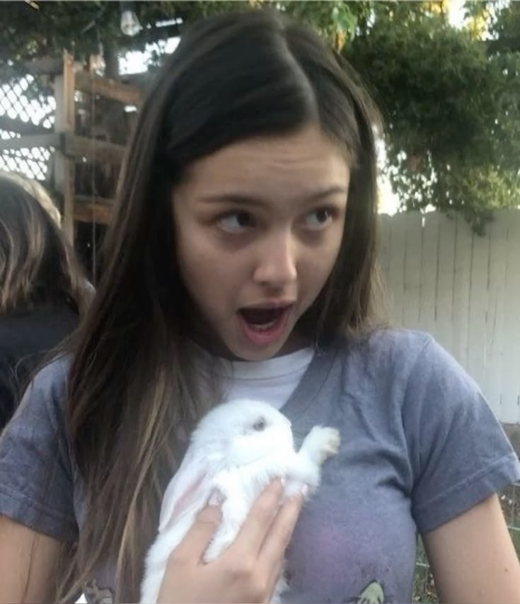 serenjinpity_'s tweet photo. most evil girl ever according to twitter https://t.co/dhfDt2rq9z