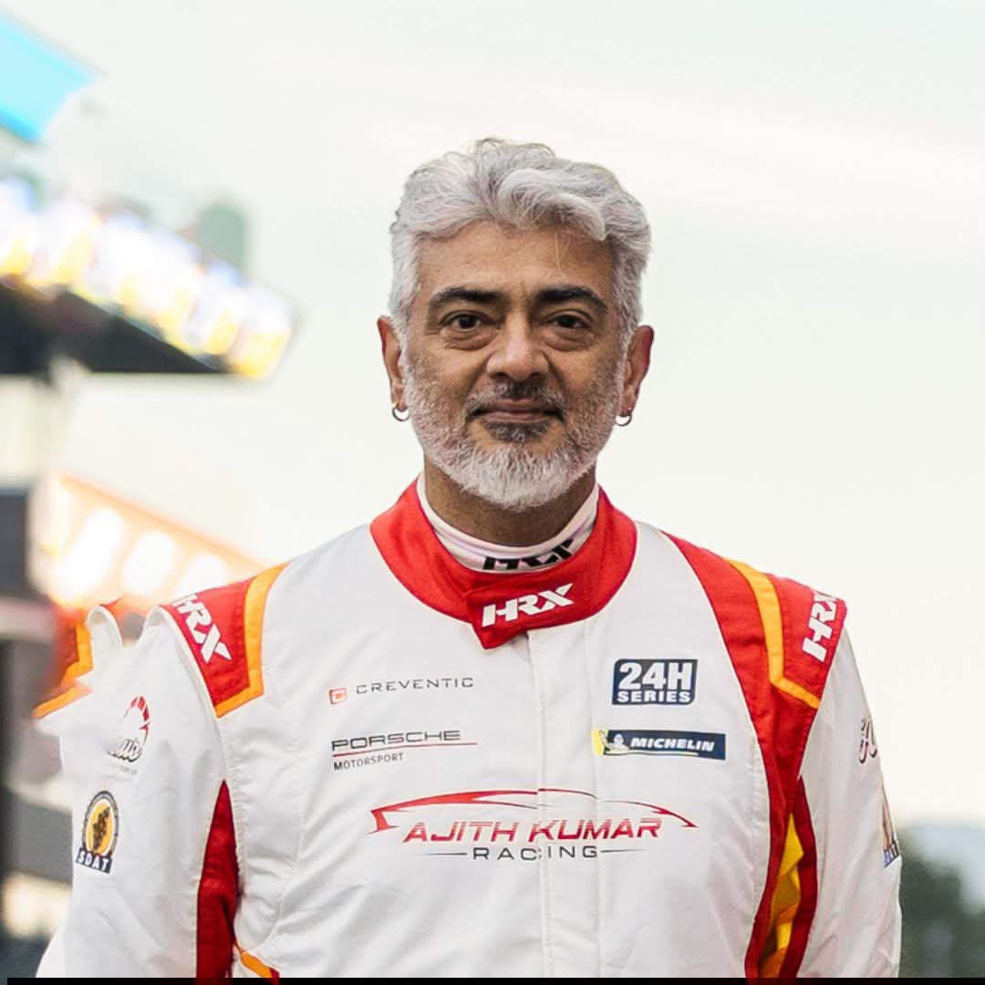 Djagannathan1's tweet photo. விஜயகாந்த் சாவுக்கும் வரல..
தேவா சாவுக்கும் வரல...

ஒரு இரங்கல்கூட இன்னும் தெரிவிக்கல..

ரேஸ்க்கு வீடியோ போட முடிஞ்ச உங்களால தேவாவுக்கு இரங்கல் வீடியோ போட முடியலையா..

உங்க மனிதம் செத்துப்போச்சா தல...

ஒரு காக்கா செத்தா நூறு காக்கா ஒன்னு கூடும்..

அந்த காக்கையைவிட நீங்க தரந்தாழ்ந்து போயிட்டிங்க..