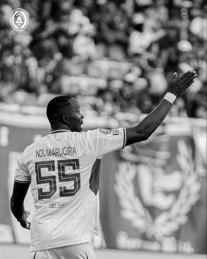 PSSleman's tweet photo. Perjuangan penggawa hingga akhir laga menghasilkan 1 poin dari Surabaya.
#PSS #COSE #PSSday #PBYvsPSS https://t.co/bZQgJwovCE