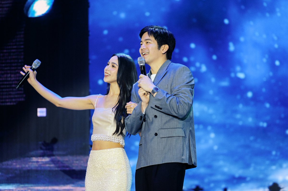 ASAPOfficial's tweet photo. Yieeee! Okay lang naman na sila na lang ulit...

ang magpapakilig sa atin on-screen with their movie Always Yours But Never Mine...

#JoshLia https://t.co/JAe7QrpaKr