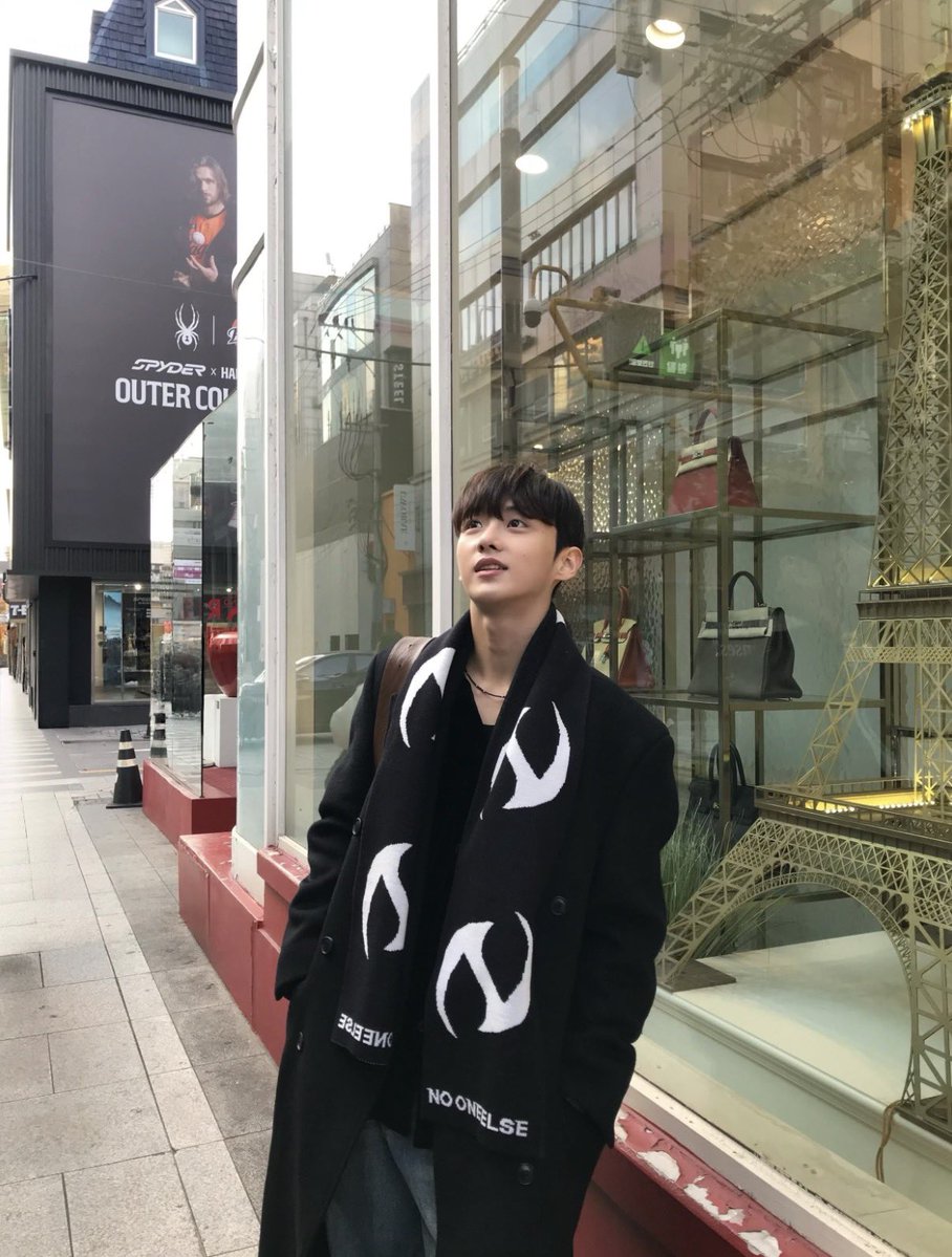 100jhxx's tweet photo. #idntt #윤선재 #yunsunjae https://t.co/Qbksg1xQYQ