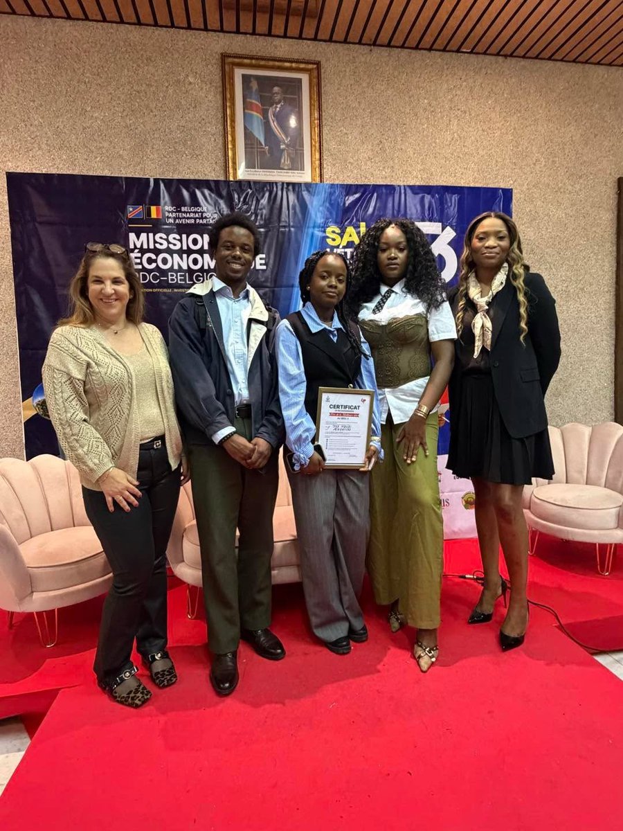TMB_CD's tweet photo. La #TMB au dîner-conférence d’#ExpoBetonRDC2026 avec la Banque Centrale du Congo #BCC, sur le thème “Financer la ville de demain”, avec le ministre des Finances Doudou Fwamba Likunde. #Kinshasa #RDC #Congo https://t.co/ZhPwlQWErG