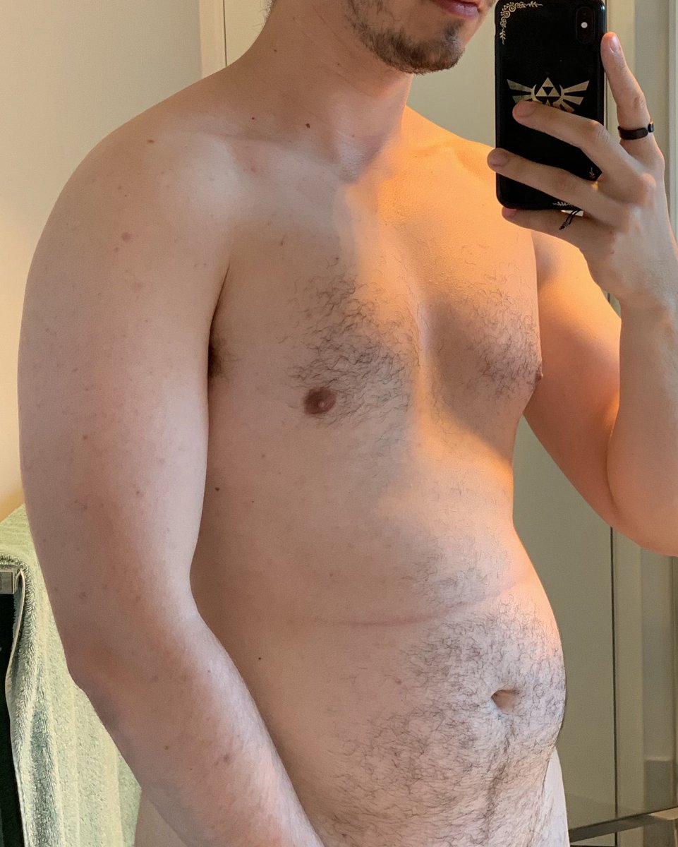 GutScruff's tweet photo. When Covid started vs Now… glad to see I wasn’t the only one that got rounder 😈 https://t.co/w5wTIk3UAp