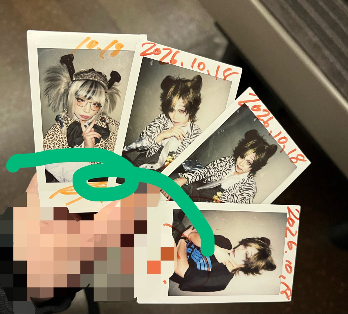 pDFnnje8TL69013's tweet photo. えんそく チェキ
【交換希望です】
2026年10月18日
仙台MACANA

譲:Joeさん、クラオカさん(衣装orTシャツ

求:同日ぶうさん

交換してくださる方いらっしゃいましたらご連絡ください。
よろしくお願いいたします。

#えんそく https://t.co/4ByKdLSge3
