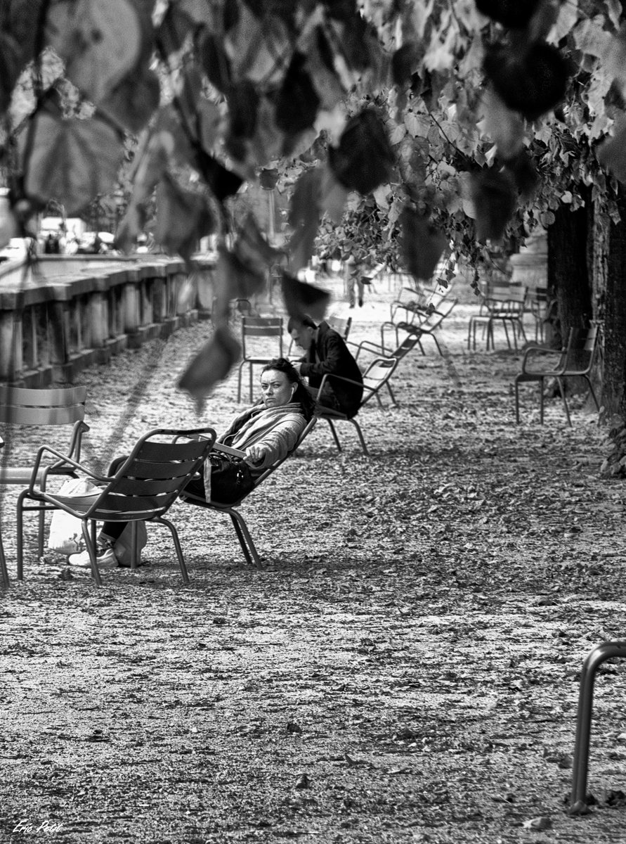 __Artis_'s tweet photo. The Paris that I love ❤️
©Eric Petit 
#Streetphotography 
#Paris https://t.co/HaP58gtzv4