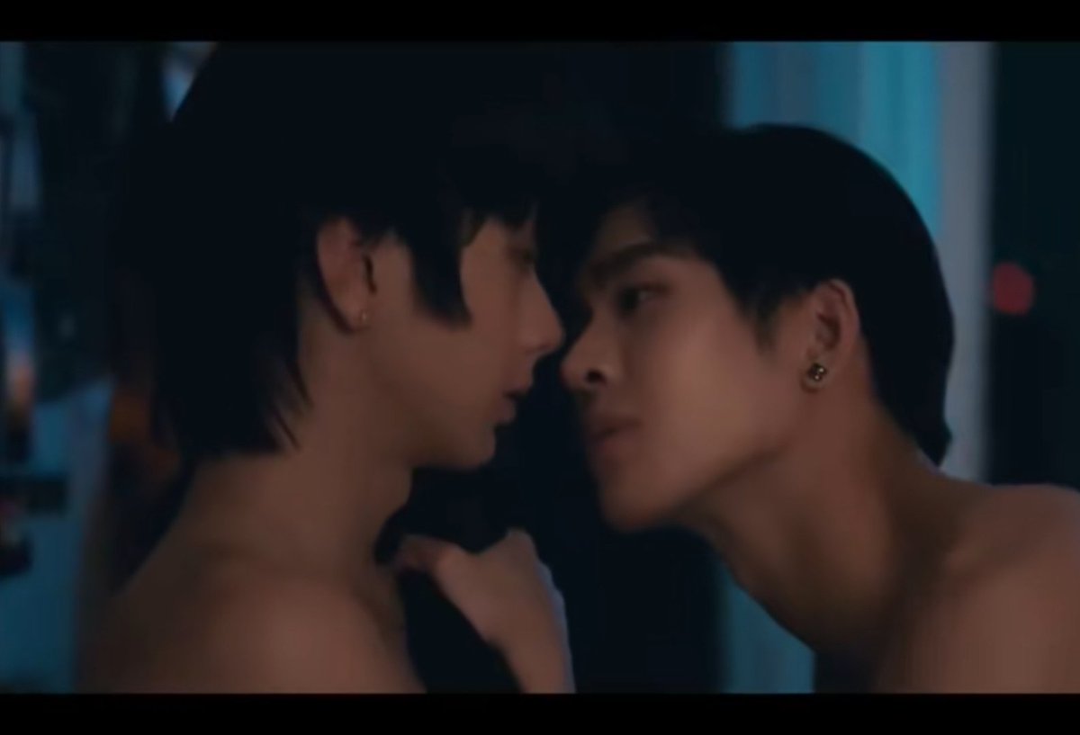 PolcangTalong's tweet photo. Any SEAsian know to not eat canned sardines before any intimate exercises. ๐ IYKYK
#MrFanboyEP8
#AuauSave
#ThirdWon https://t.co/KlyFtRoYCd