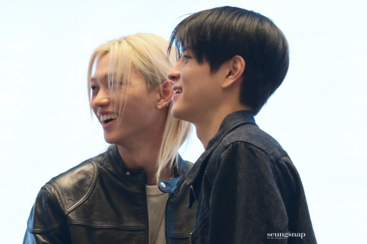 seungsnap's tweet photo. found this nice shot of #seunglix 💖✨🥺

261017 starriver fansign3.0
#Seungmin #승민
#Felix #필릭스 https://t.co/x4jg5bE07z