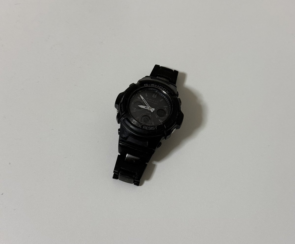 run3521's tweet photo. Apple Watch  ultra4

ケースや純正バンド以外は買う予定なかったのに、ゴツくしたくてAULUMUのチタンケースまで買っちゃいました😅

総重量は120g超え😏

G-SHOCKと同じくらいか少し重たくなりました🤣

来月の支払いが怖いです😰 https://t.co/KnJ2BuhZfw