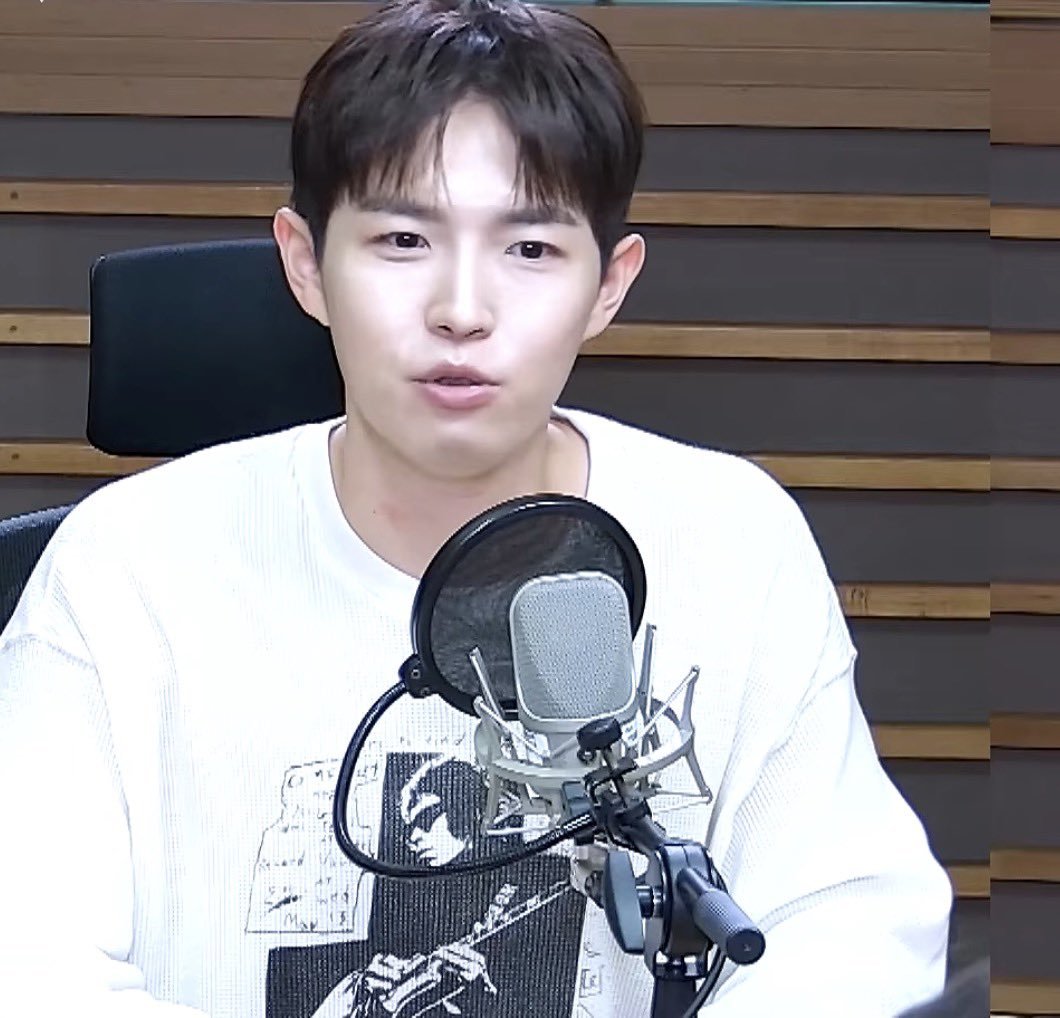 H5ivc's tweet photo. 잘~ 알겟내요 :) https://t.co/QyPiqDe5Cj