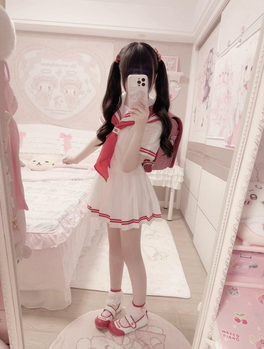 leena_vx9's tweet photo. [ㆆ⩊ㆆ][ㆆ灬ㆆ][•́ω•̀ ]🍓#可爱 #萌妹子 https://t.co/zRcpKC298C