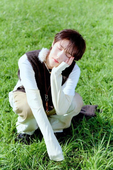 apieceofhrj__'s tweet photo. เครื่องหน้าอินจุนน่ารักมากกกกกอะ แบบปากนิดจมูกหน่อย แล้วรูปที่หลับตาพริ้มแล้วเอามืออังแก้มน่ารักมากจัง T_T<33 https://t.co/j0lIwYbCMP