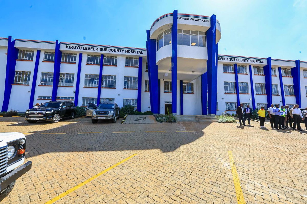 Kibet_bull's tweet photo. Kikuyu Level 4 Hospital by Wamatangi vs ACK Kapsabet Church by Ruto.

In the Rift Valley, they will use the church to pray for diseases. https://t.co/9wwgOiuoeY