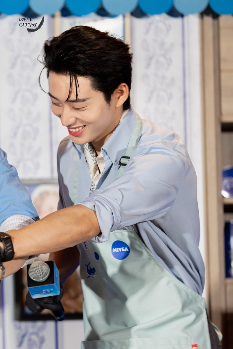 __DreamCatchers's tweet photo. เพราะโลกนี้มันกว้าง คนข้างๆจึงสำคัญ 

WILLIAMEST SKIN SOFT
#NIVEA100ปีxWilliamEst 
#williamest https://t.co/EKwPeCN1QL