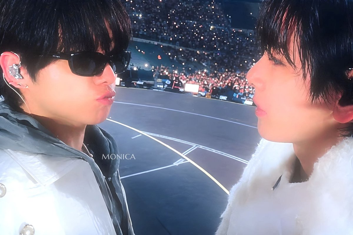 jjker_v's tweet photo. im here to give my vote to #BTS at #2026MAMAVOTE https://t.co/aX9aMpQWYg