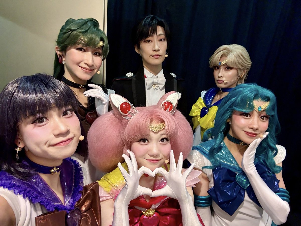 desailes_akarin's tweet photo. #美少女戦士セーラームーン
-Shining Theater Shinagawa Tokyo-
今週もご来場ありがとうございました。
みんなと撮れて幸せ！そしてみなさんの幸せな笑顔が見られて幸せです(  ´˘`  )
#prettyguardiansailormoonshiningtheater #shiningtheater #シャイニングシアター #サターン #ほたりん https://t.co/GMJTEmLqux